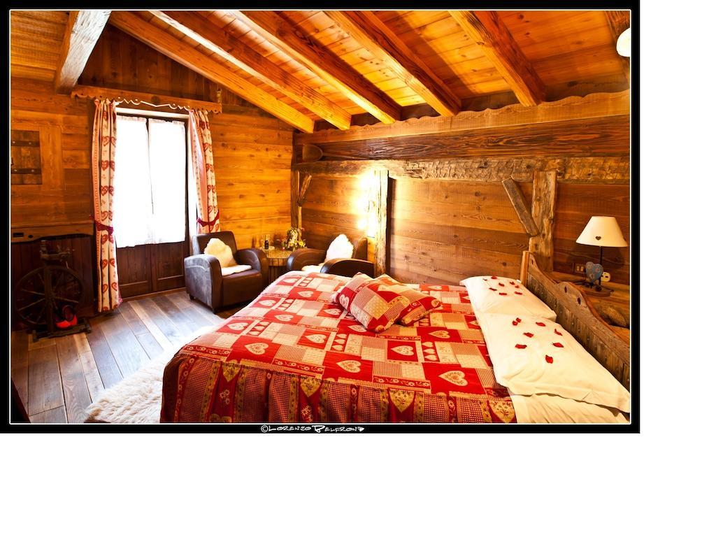 Baita La Jolie Bergere La Salle Kamer foto