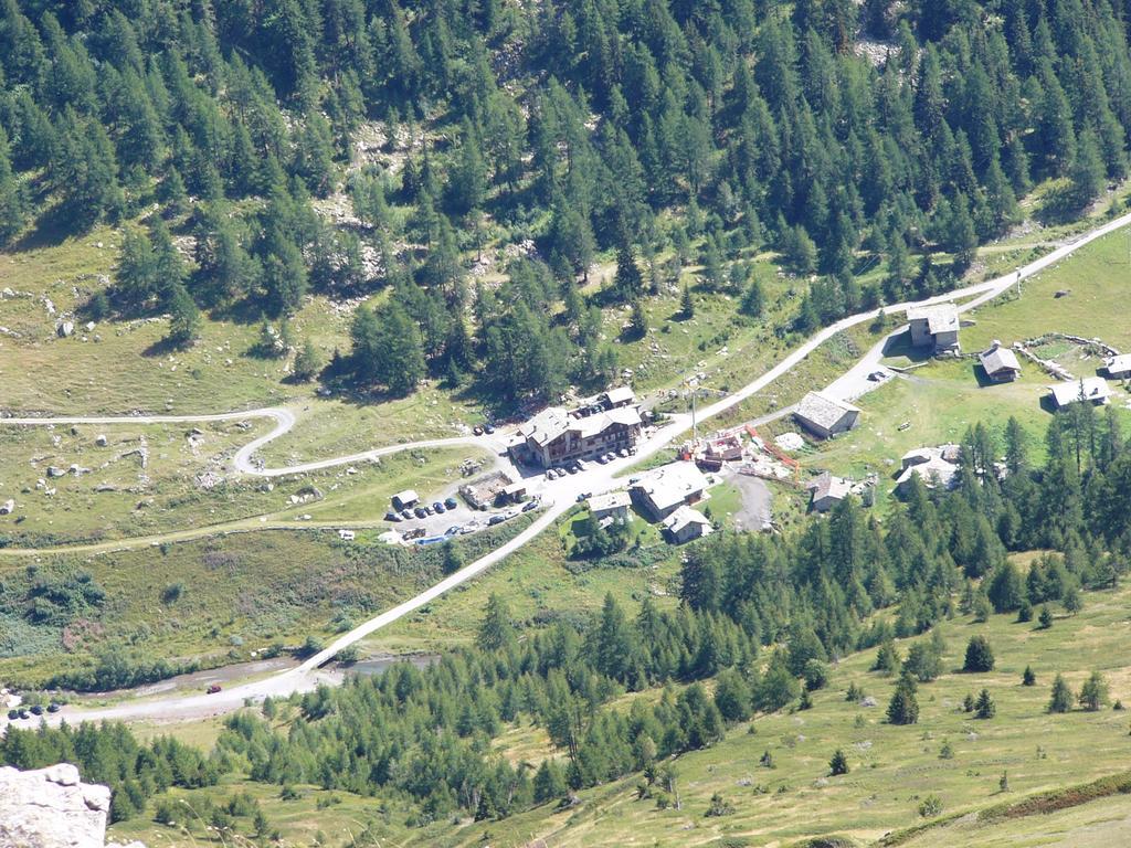 Baita La Jolie Bergere La Salle Buitenkant foto