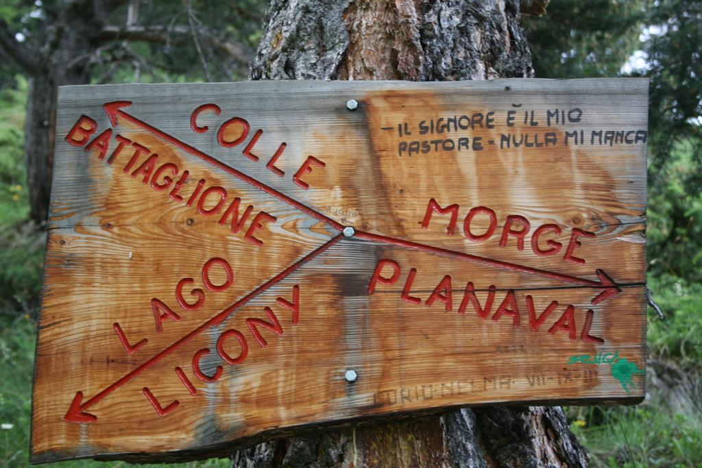 Baita La Jolie Bergere La Salle Buitenkant foto
