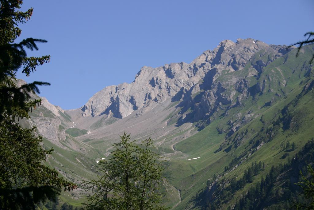 Baita La Jolie Bergere La Salle Buitenkant foto